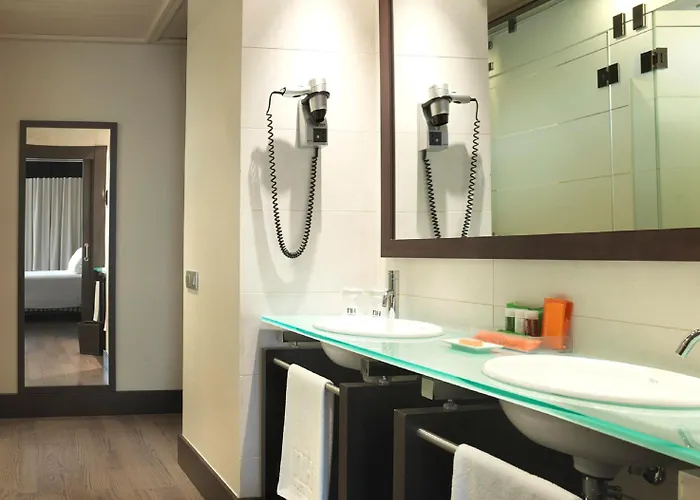 Hotel Nh Tenerife 3*