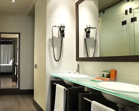 Nh Tenerife סנטה קרוז דה טנריף